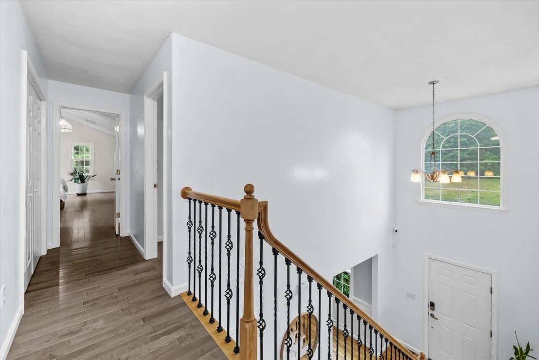 Photo of 38 Bellows Cir