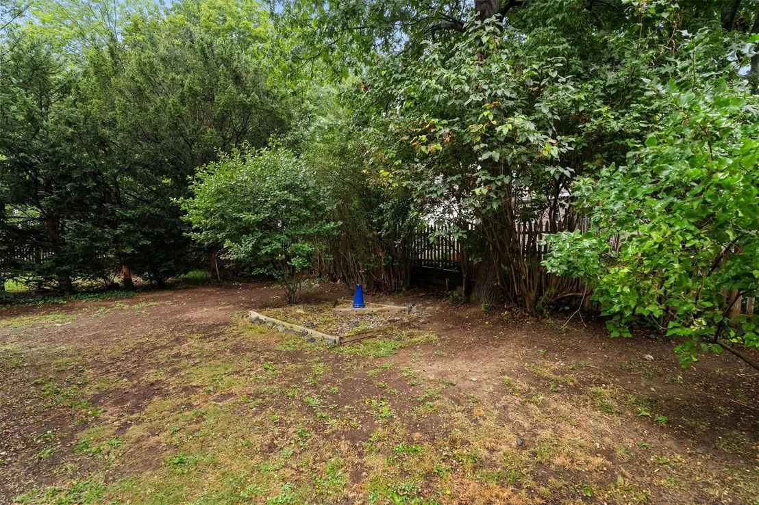 Photo of 21 Valentine Road