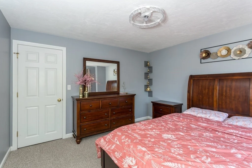 Photo of 49 Palomino Dr