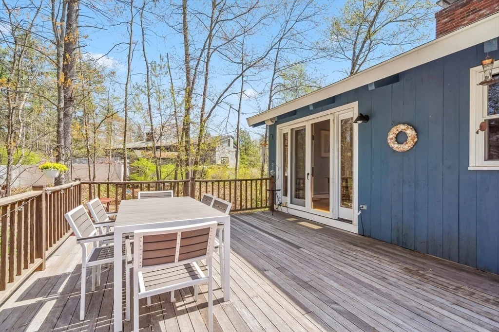 Photo of 50 Lowell Dr
