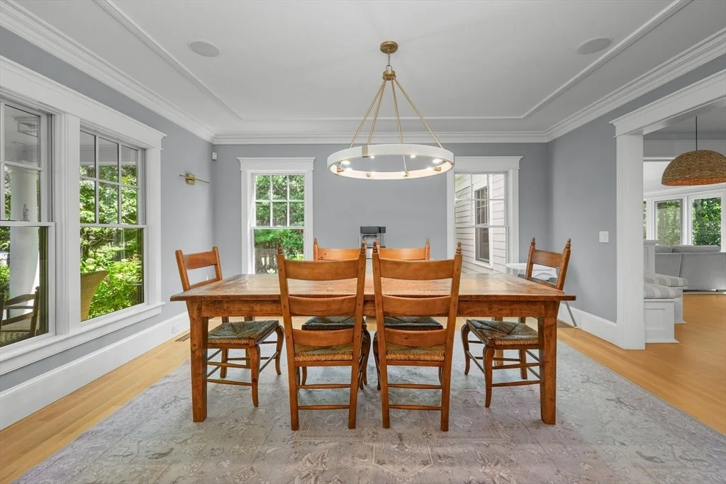 Photo of 239 Oxford Drive