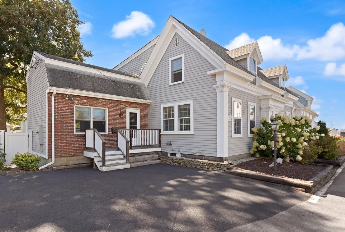 Photo of 19 Highland St