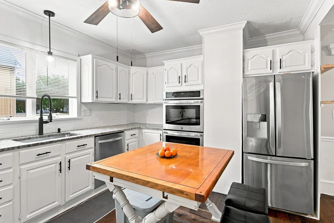 Photo of 70 Pine St