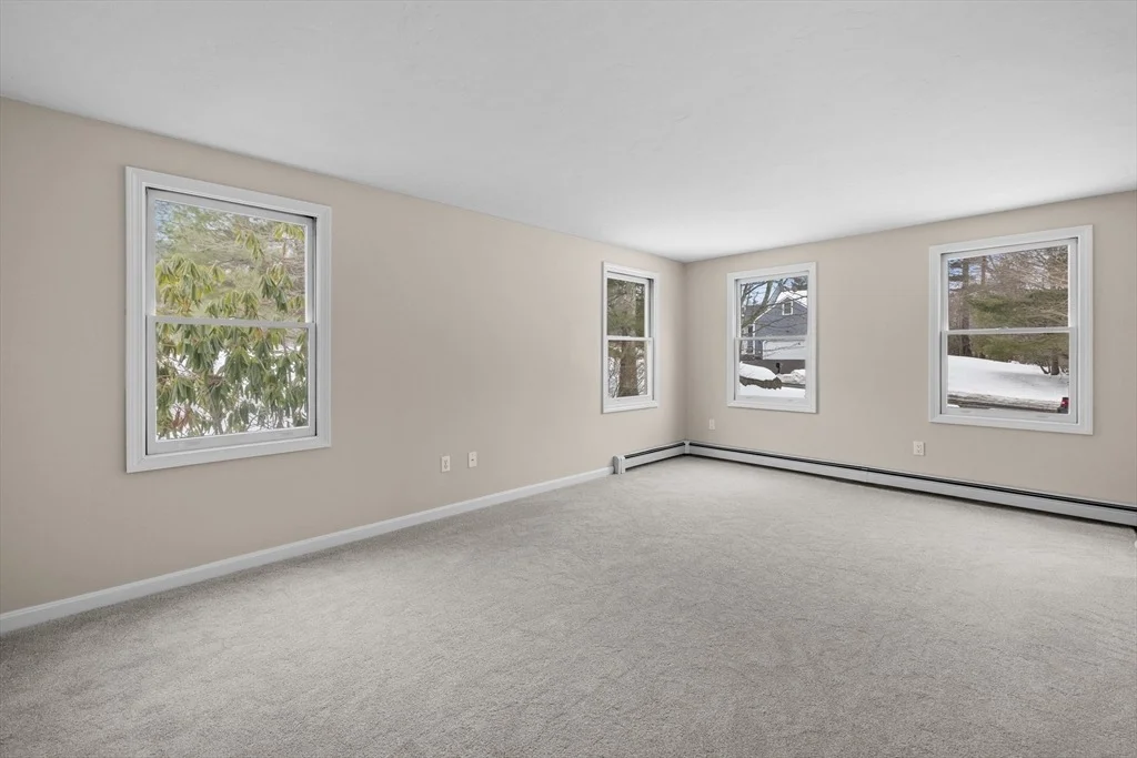 Photo of 220 Alana Dr