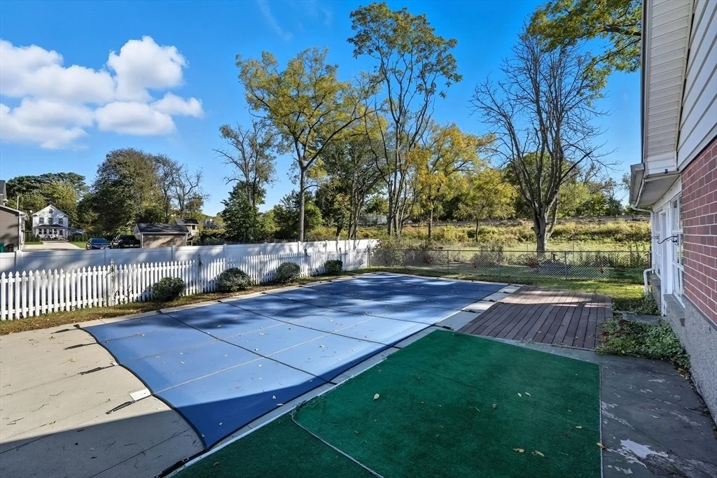 Photo of 66 Wayfield Ave.