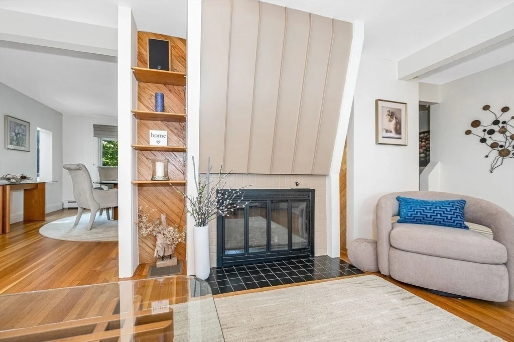 Photo of 18 Mountain Ave