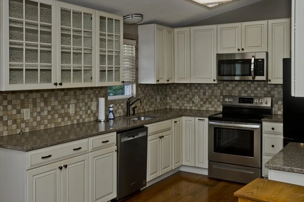 Photo of 288 Fisk Road