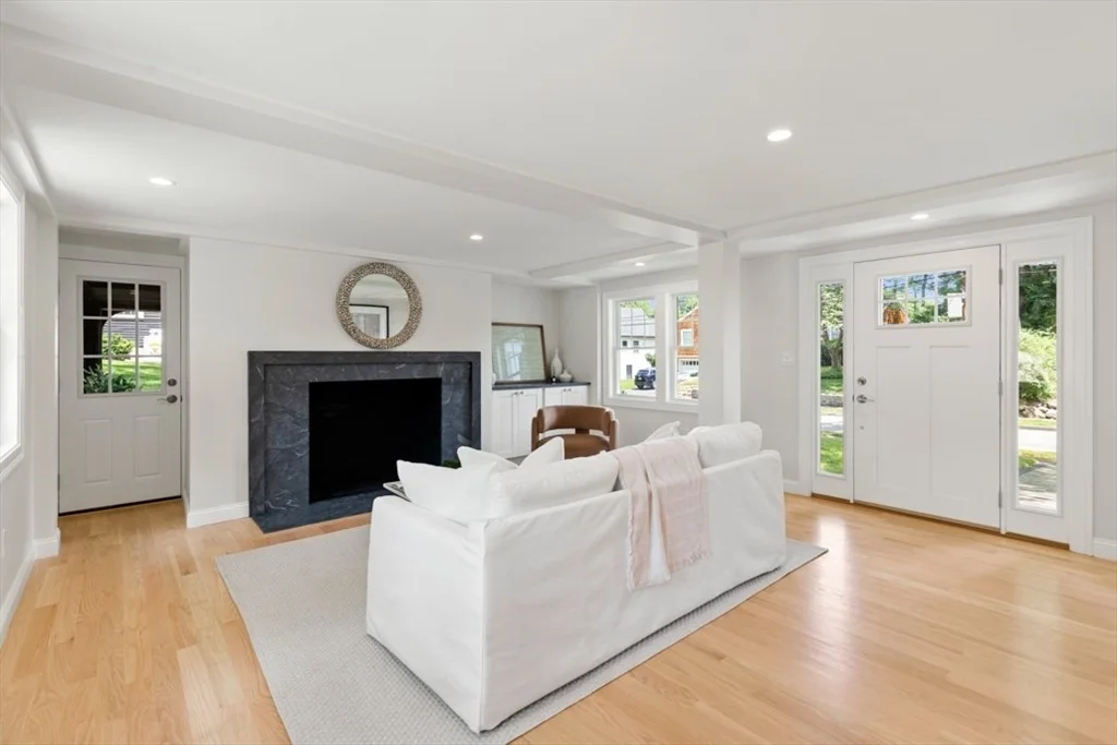Photo of 6 Longbow Rd
