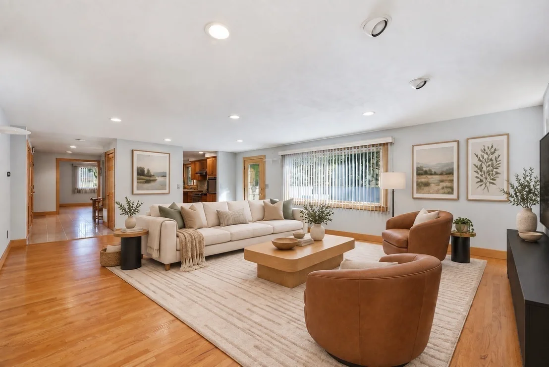 Photo of 98 Meadowlark Dr