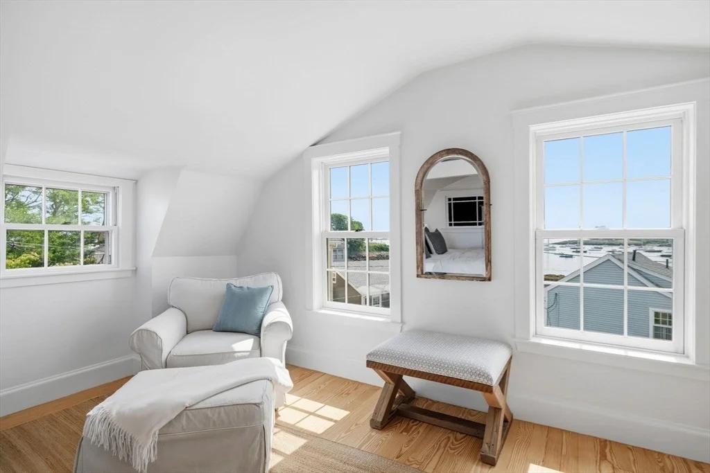 Photo of 33 Franklin St