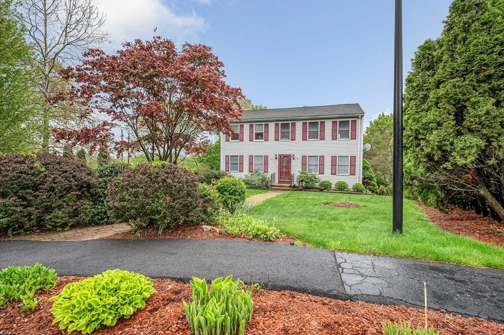 Photo of 91 Leonard Circle