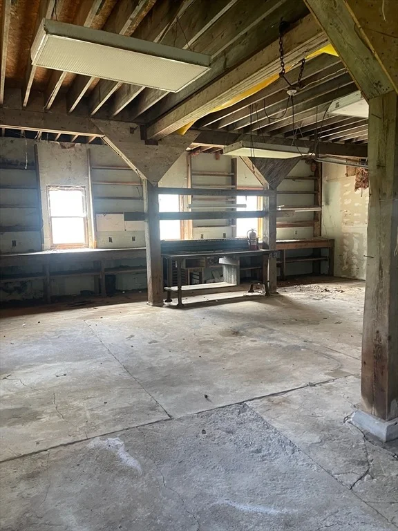 Photo of 662 Main St