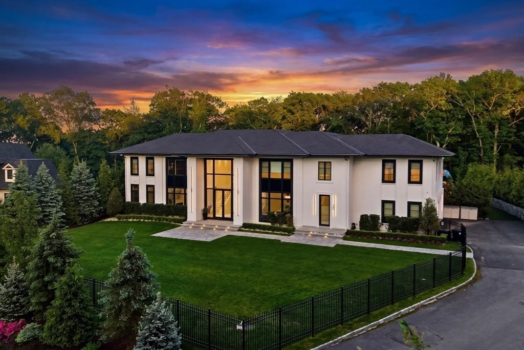 Photo of 33 Sears Rd