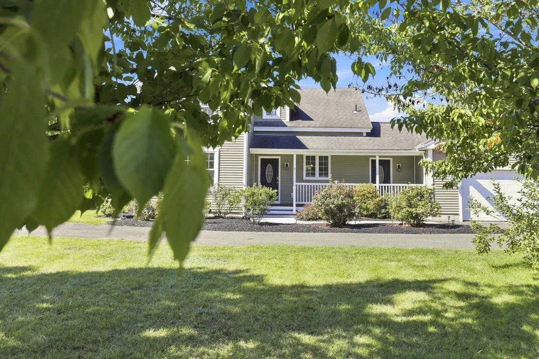 Photo of 8 Caddyshack Dr