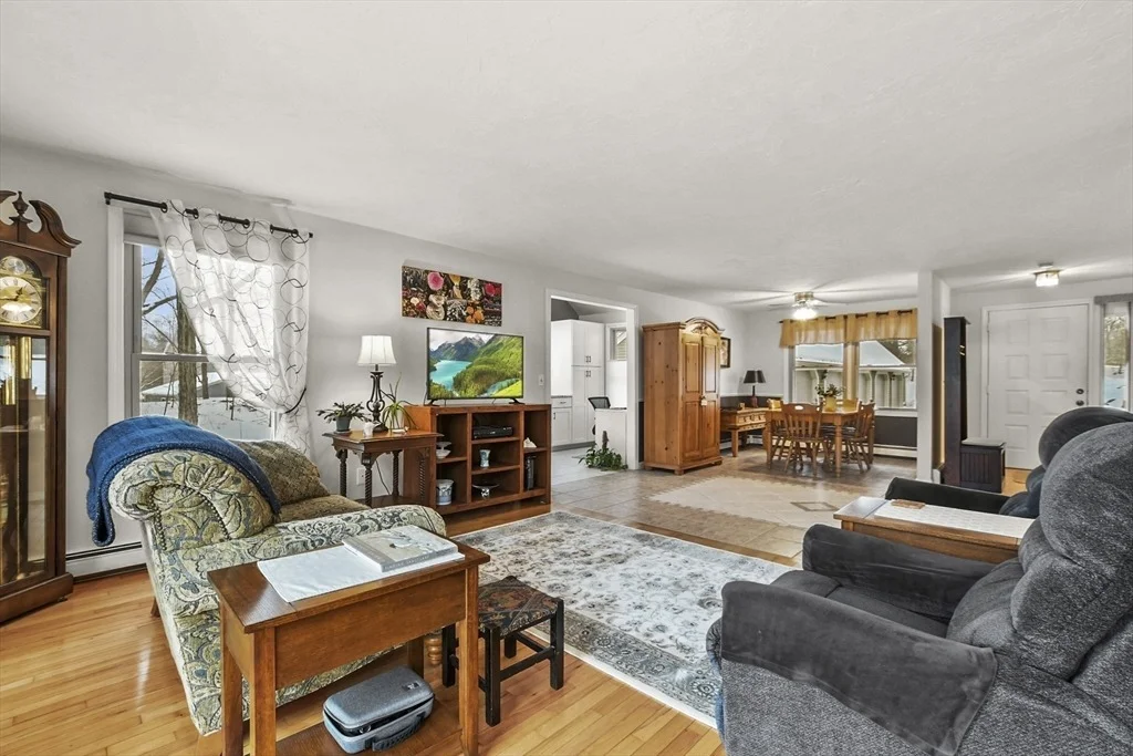 Photo of Unit 18 at 18 Fieldstone Street