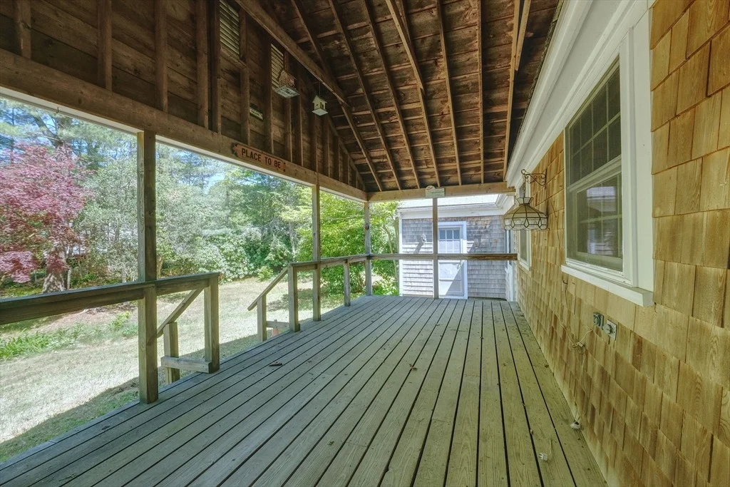 Photo of 175 Knotty Pine Ln