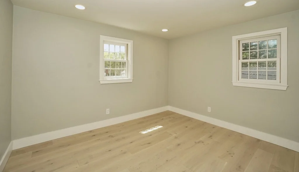Photo of 101 Speen St