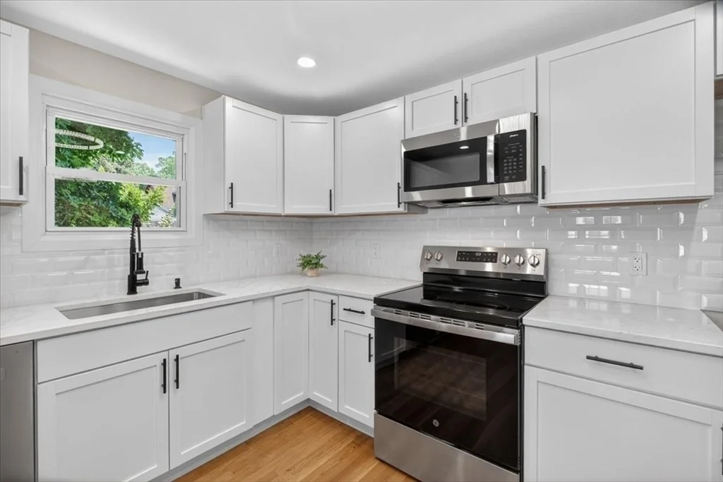 Photo of 163 Powell Avenue