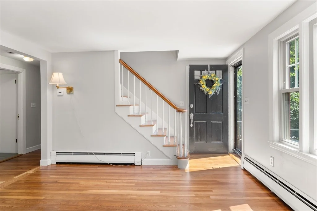 Photo of 20 Oakhurst Rd.