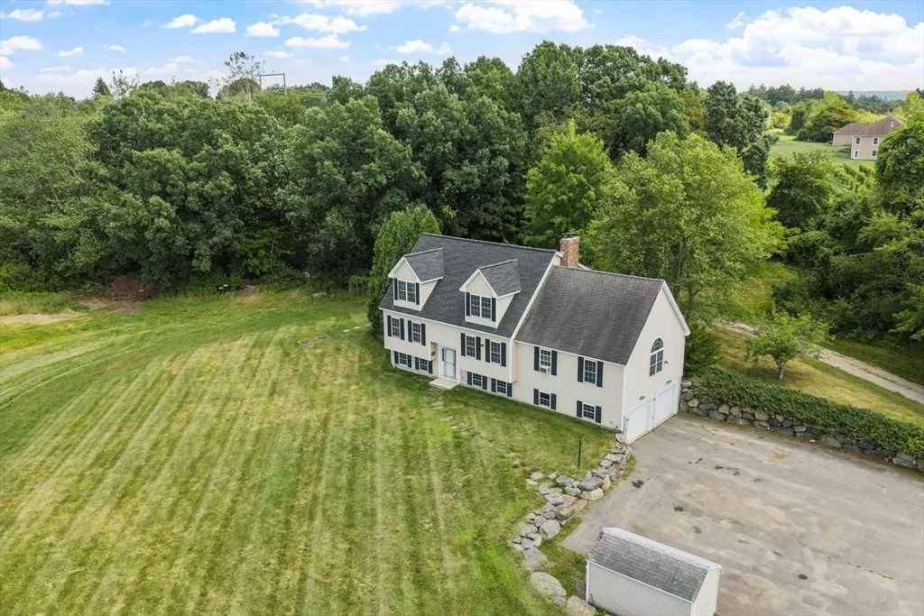 Photo of 140 Chace Hill Rd