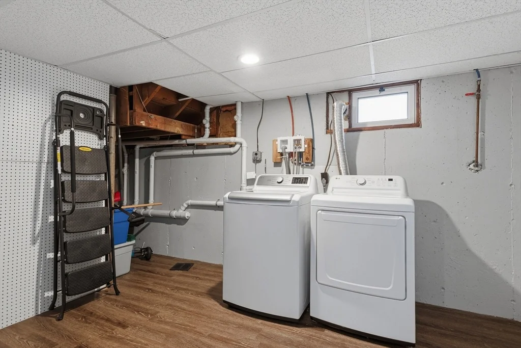 Photo of 21 Warren Rd