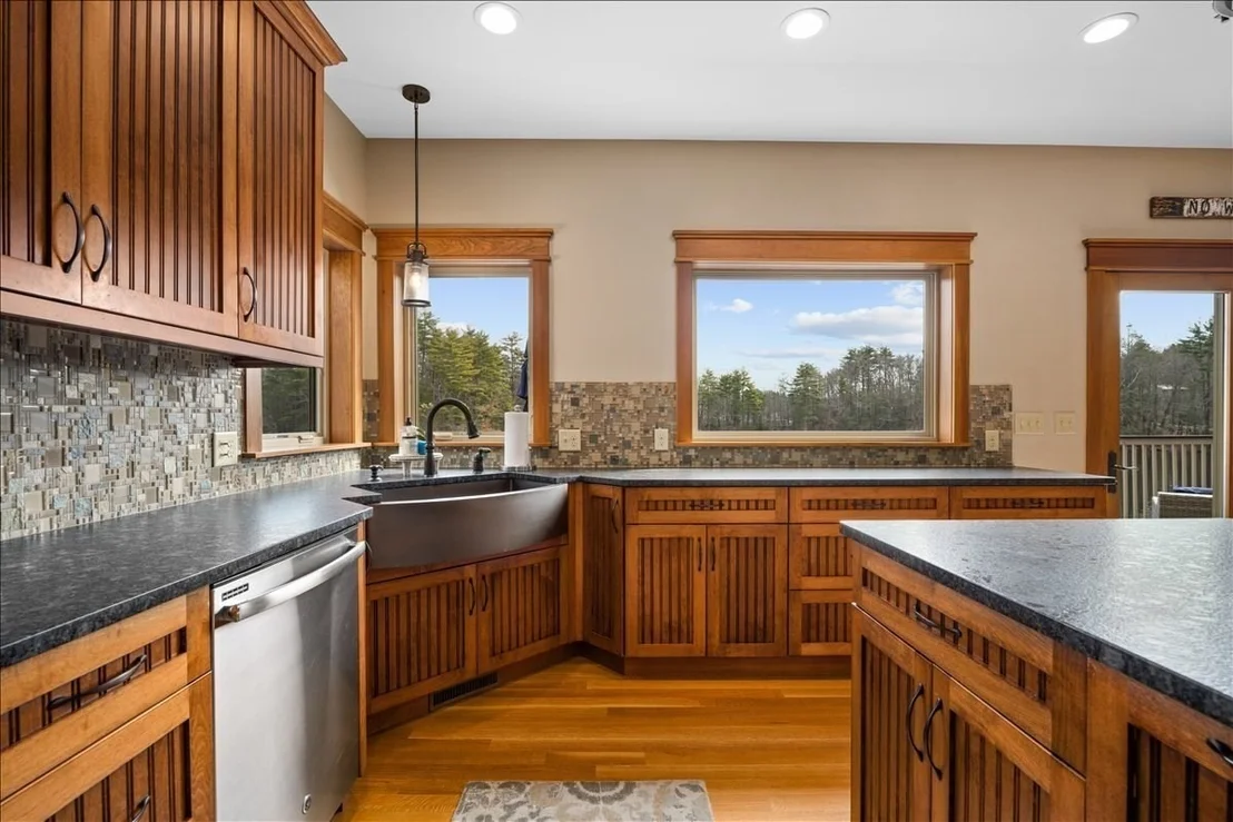 Photo of 105 Sandy Beach Rd