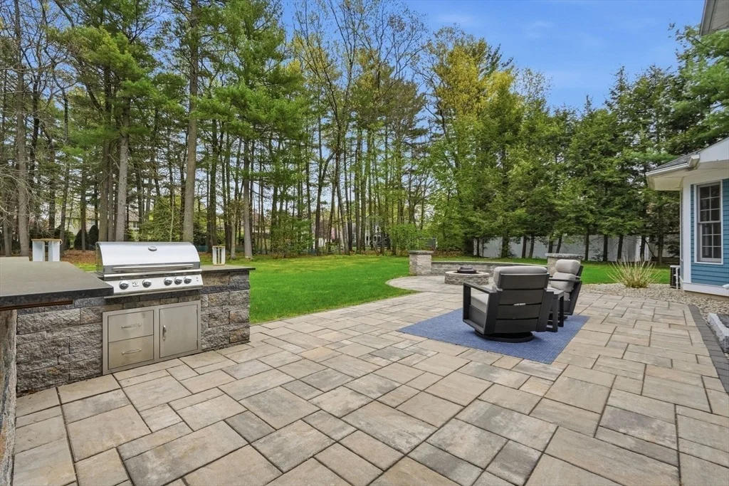 Photo of 42 Gary Dr