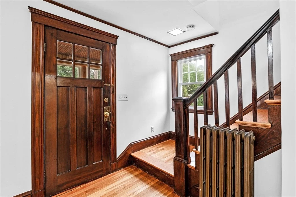 Photo of 33 Intervale Ave