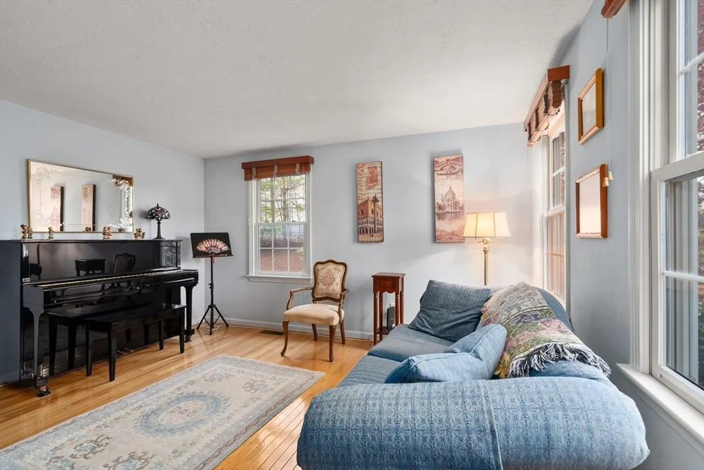 Photo of 44 Laurel Drive