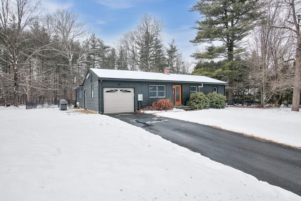 Photo of 155 Farmington Rd