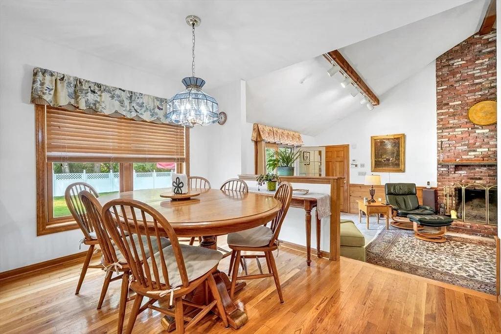 Photo of 15 Devincent Dr