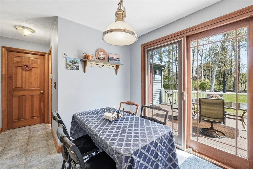 Photo of 3 Sherbrooke Dr