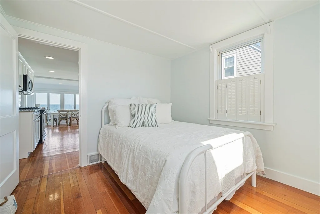 Photo of 556 Ocean Street