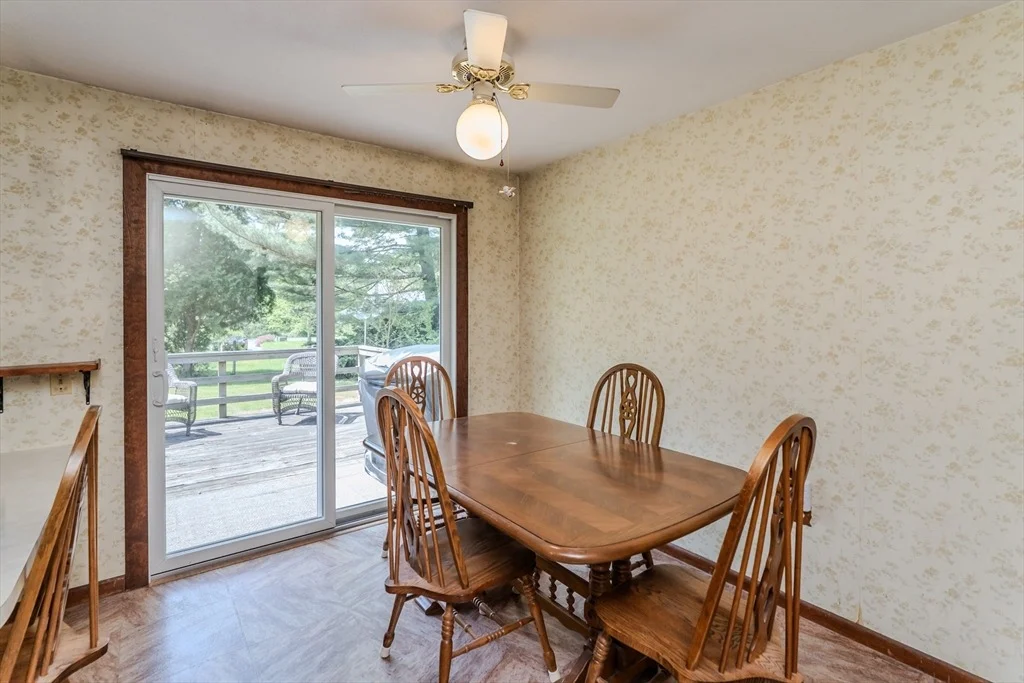 Photo of 8 Meadowbrook Dr