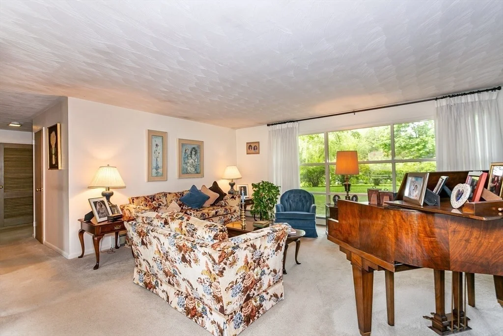 Photo of 23 Russell Circle