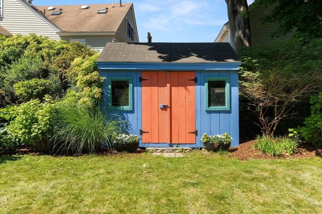 Photo of 94 Lovett St