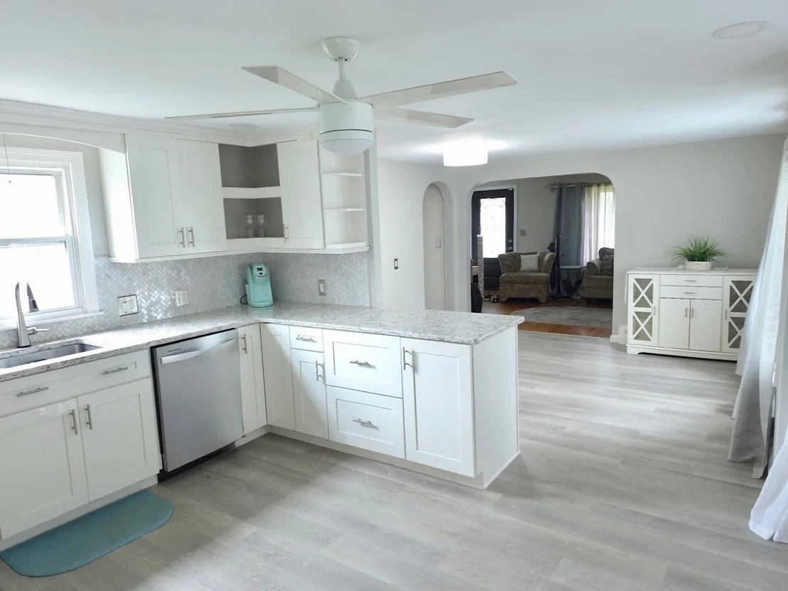 Photo of 417 River Rd