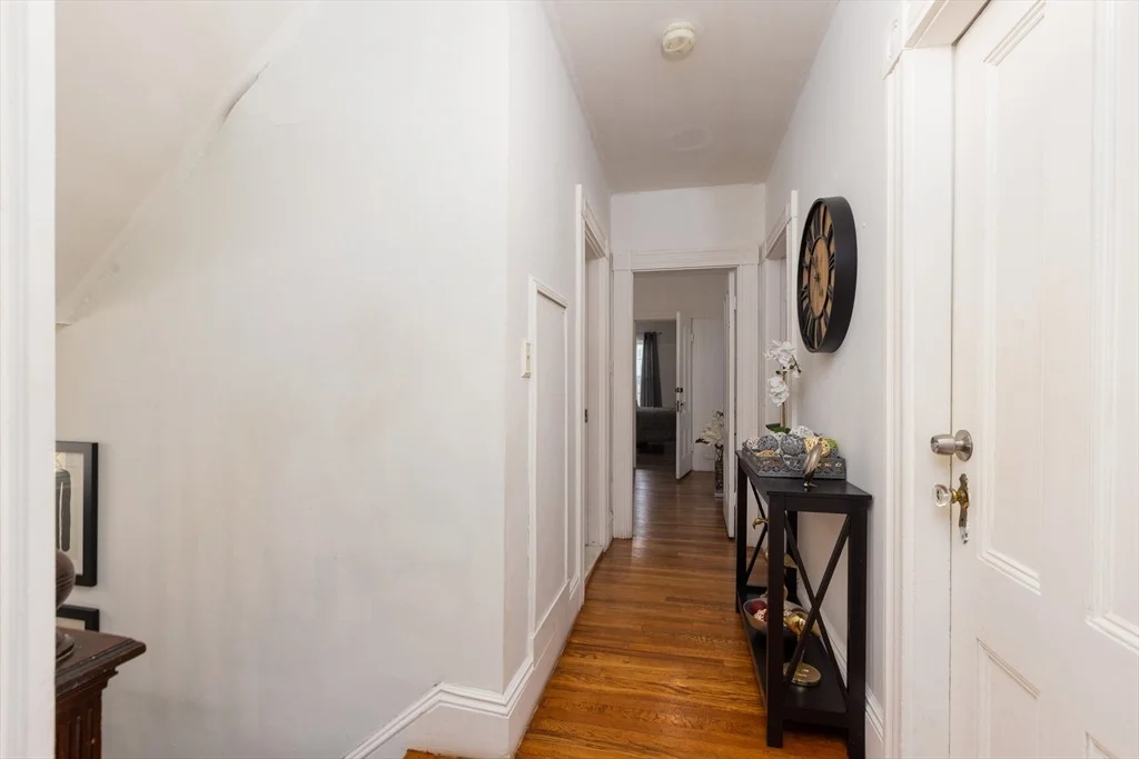 Photo of 16 Logan St