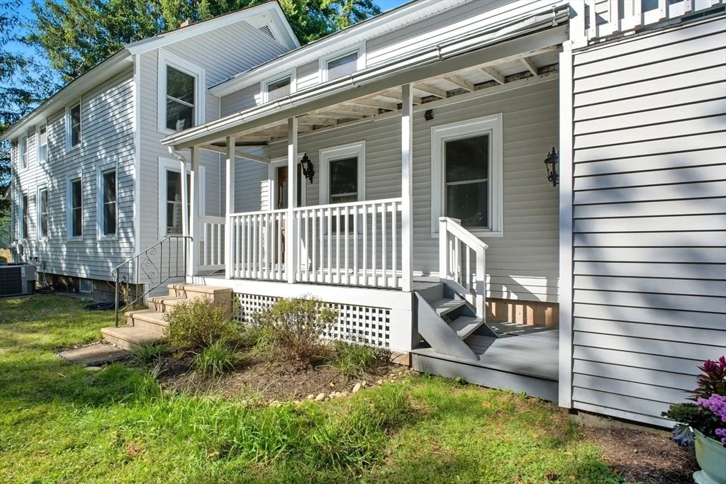 Photo of 259 Long Plain Rd
