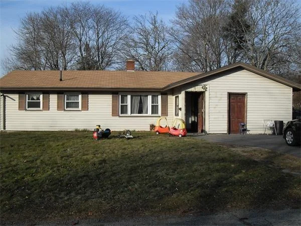 Photo of 32 Budd Ave