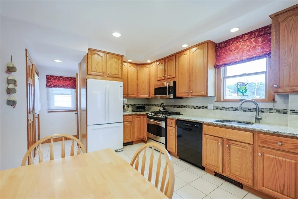 Photo of 76 Beach St