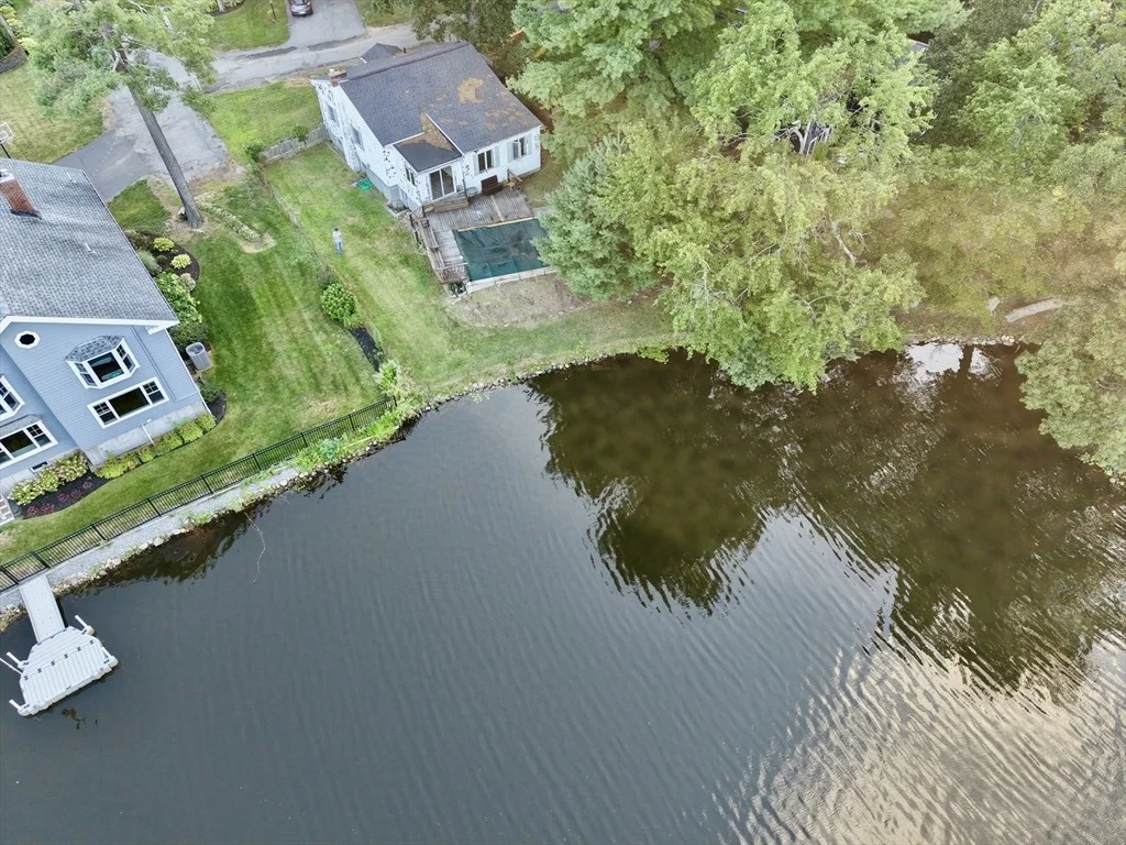 Photo of 2 Colonial Road