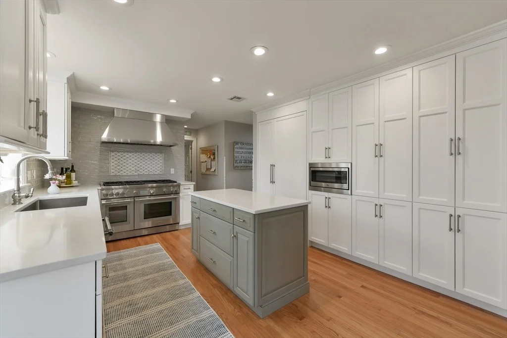 Photo of 10 Edgar Walker Ct
