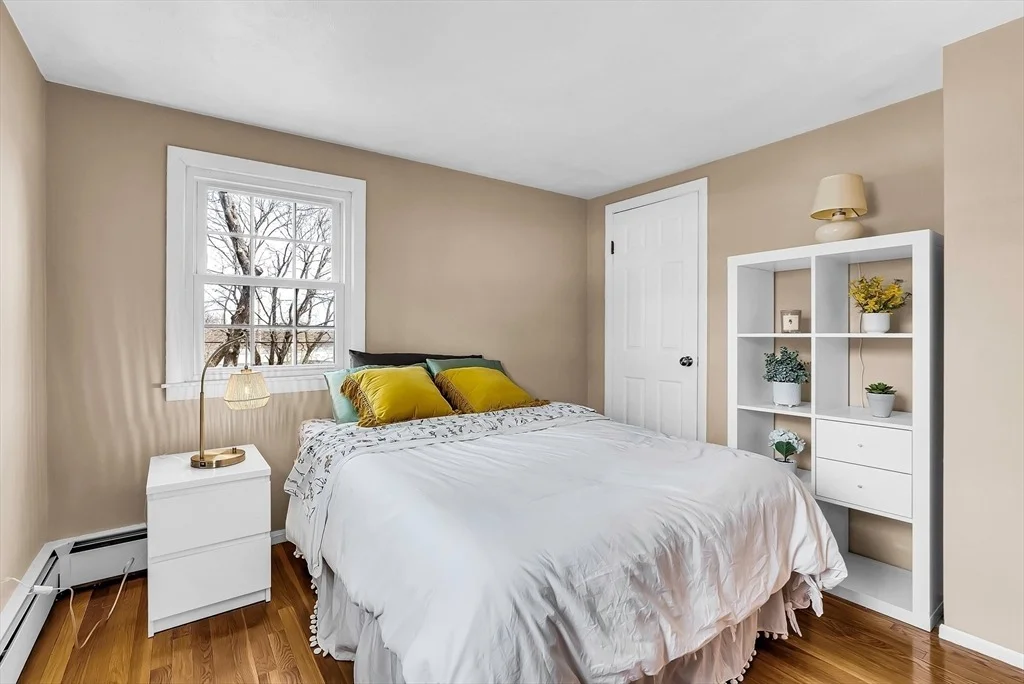 Photo of 2 Juniper Cir