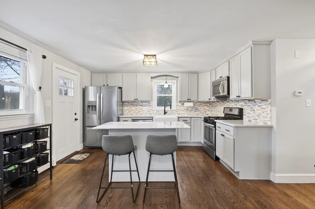 Photo of 58 Leo Ave