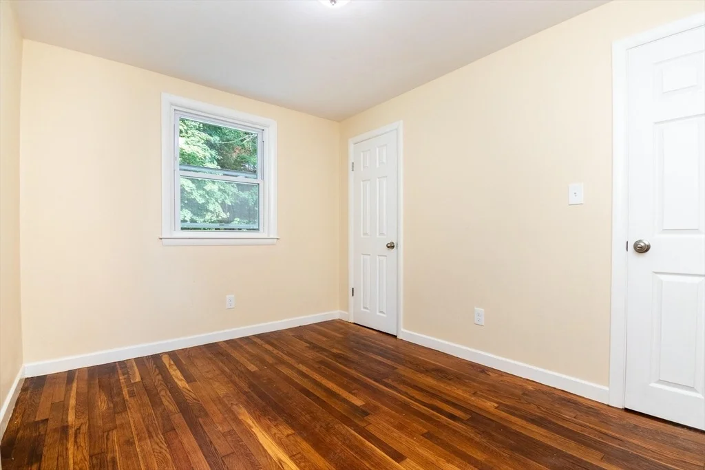 Photo of 4 Highland Cir