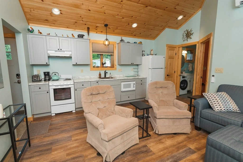 Photo of 20 Rowe Rd