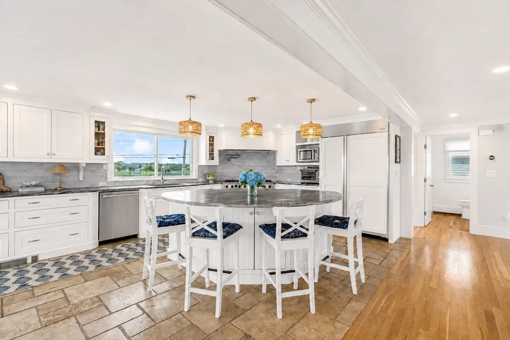 Photo of 67 Surfside Rd