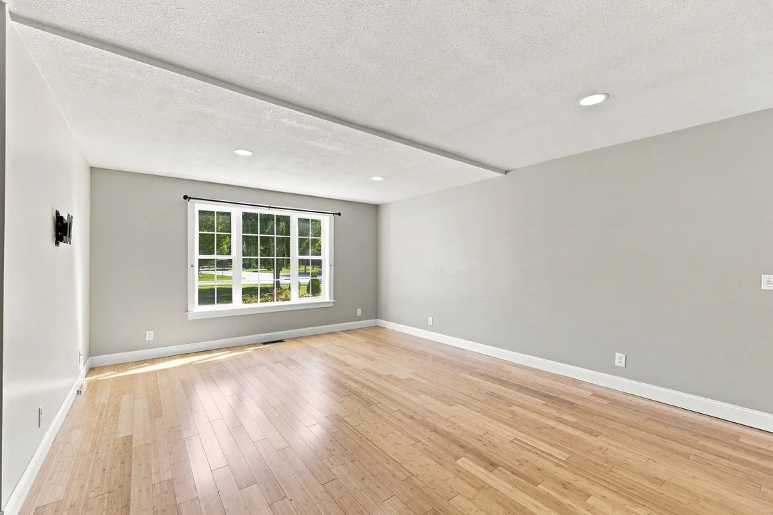 Photo of 8 Caddyshack Dr