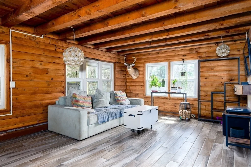 Photo of 2700 Greenwich Rd